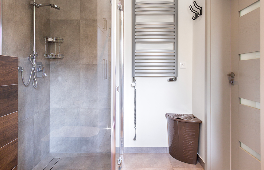 Doccia walk-in o box tradizionale? Come scegliere la soluzione giusta per il tuo bagno