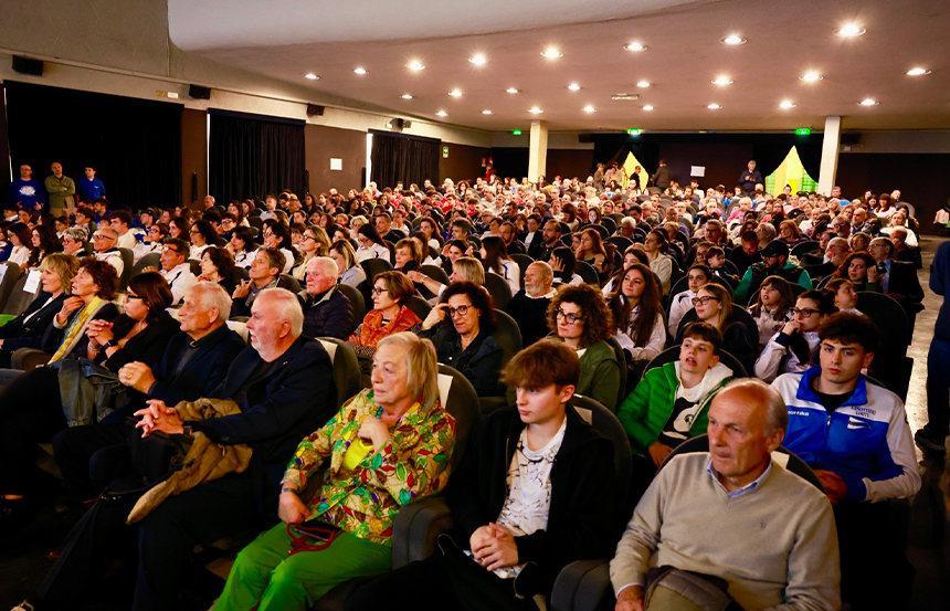 Tutto esaurito in sala al cinema La Perla a Empoli per la consegna del ''Premio Una Città per lo Sport Albano Aramini''