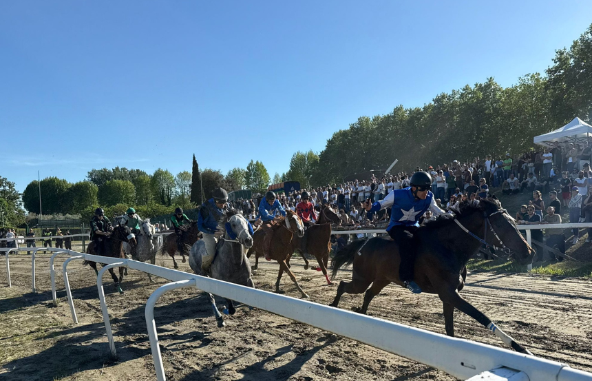 Fucecchio, grande pubblico e sfide avvincenti nelle Corse di Primavera: adesso riflettori puntati sul Palio di maggio