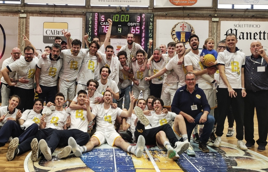 L'Abc Solettificio Manetti batte la Mens Sana Basketball 78-65 e vola in serie B Interregionale